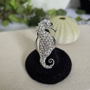Statement Silver Pave Seashore Stretch Ring